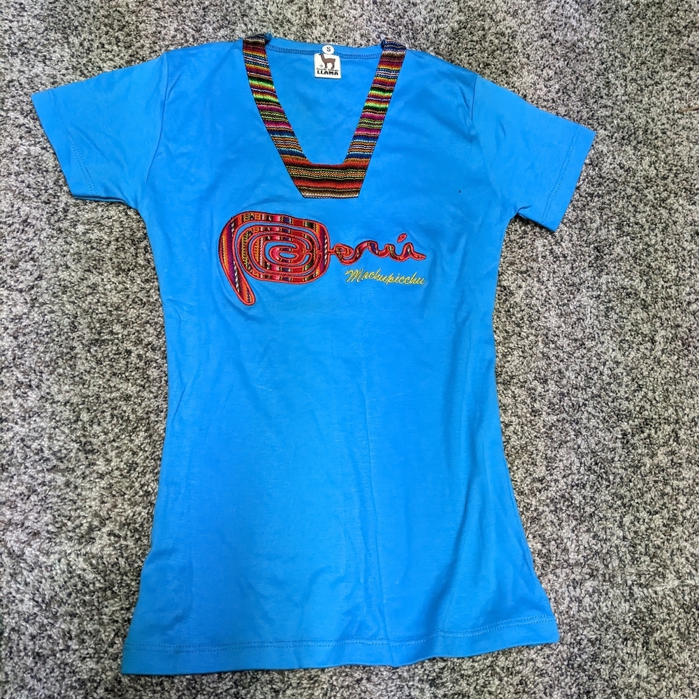 Llama shirt size S